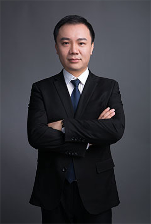 卓炜律师