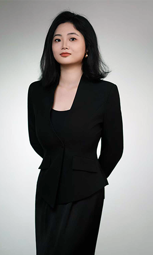 朱沁雯律师